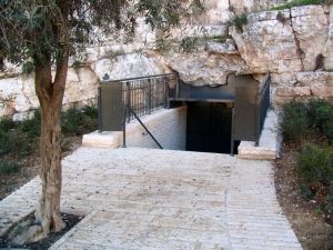 Solomon's Quarries. The completed exit, NOV 2012